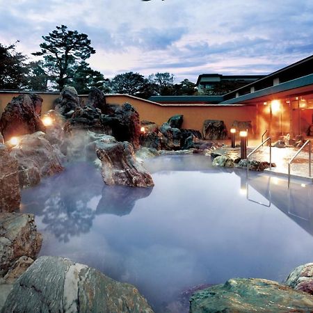 Kintarou Onsen Hotel Uozu Екстериор снимка
