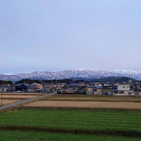 Kintarou Onsen Hotel Uozu Екстериор снимка