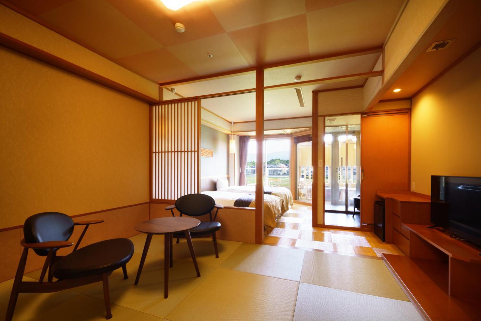 Kintarou Onsen Hotel Uozu Екстериор снимка