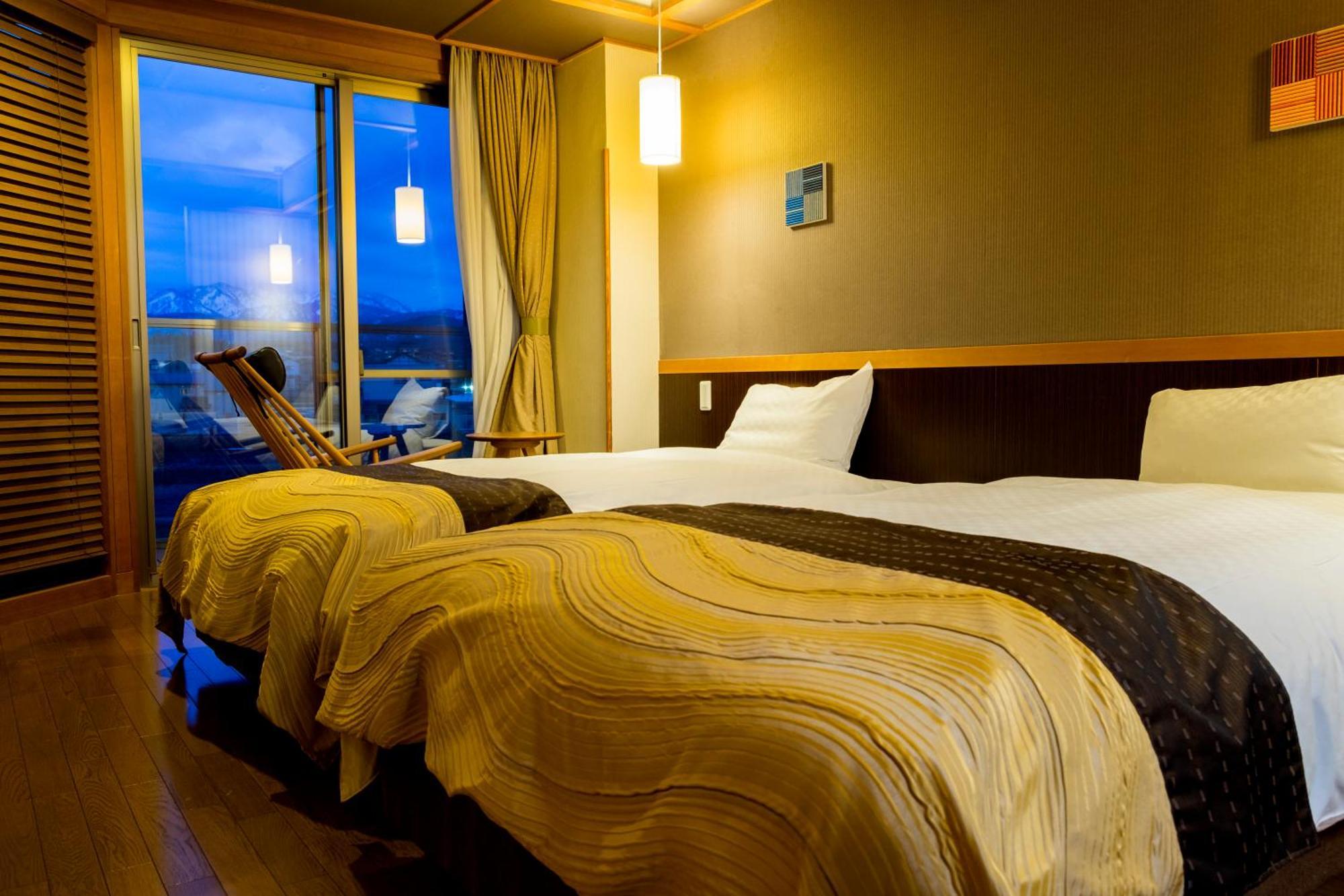 Kintarou Onsen Hotel Uozu Екстериор снимка