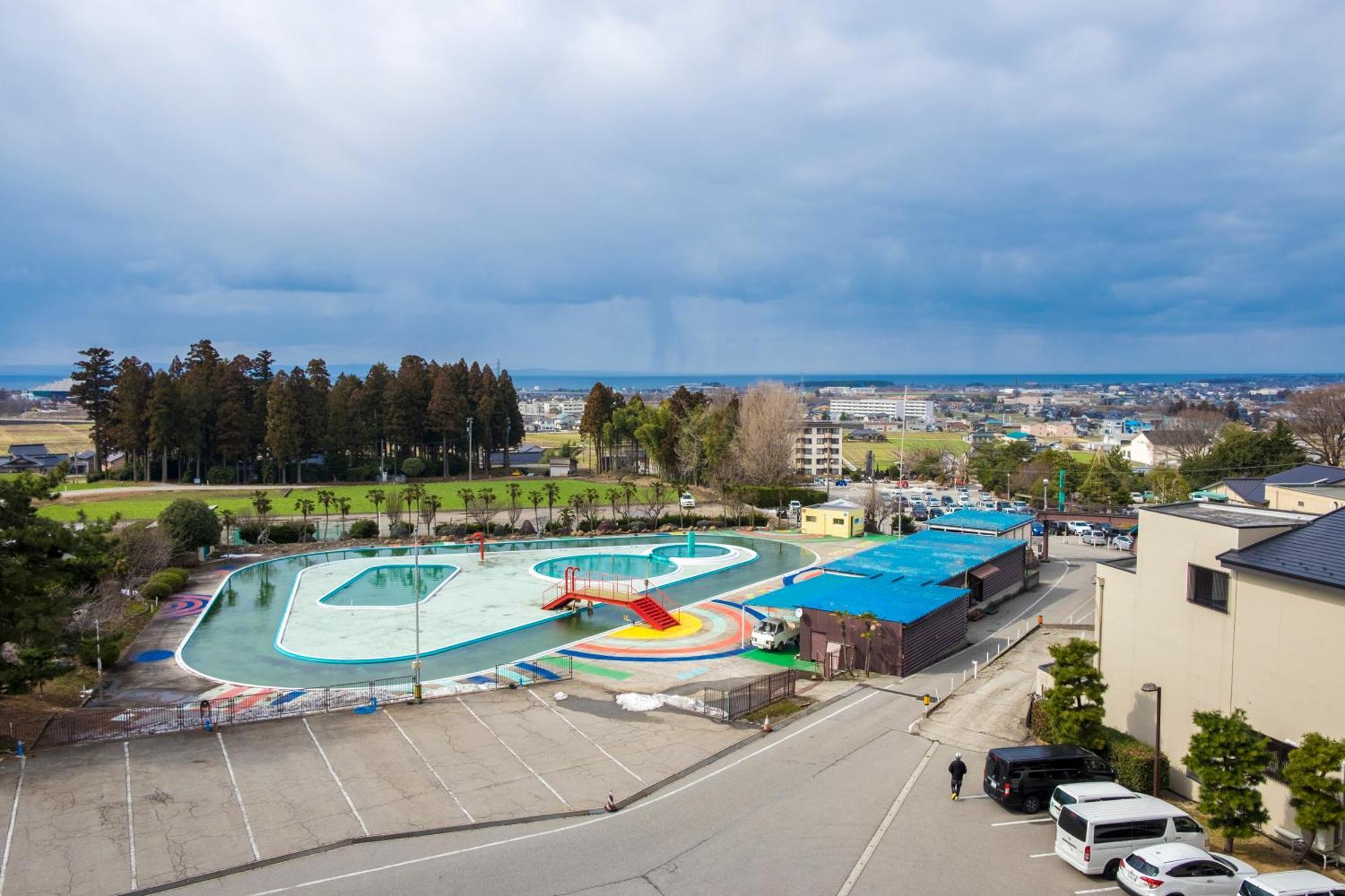 Kintarou Onsen Hotel Uozu Екстериор снимка