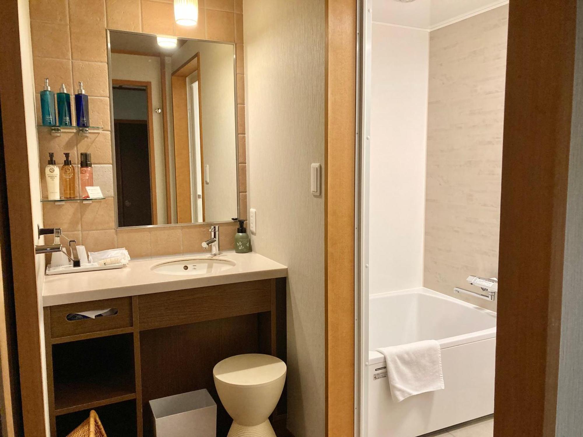 Kintarou Onsen Hotel Uozu Екстериор снимка
