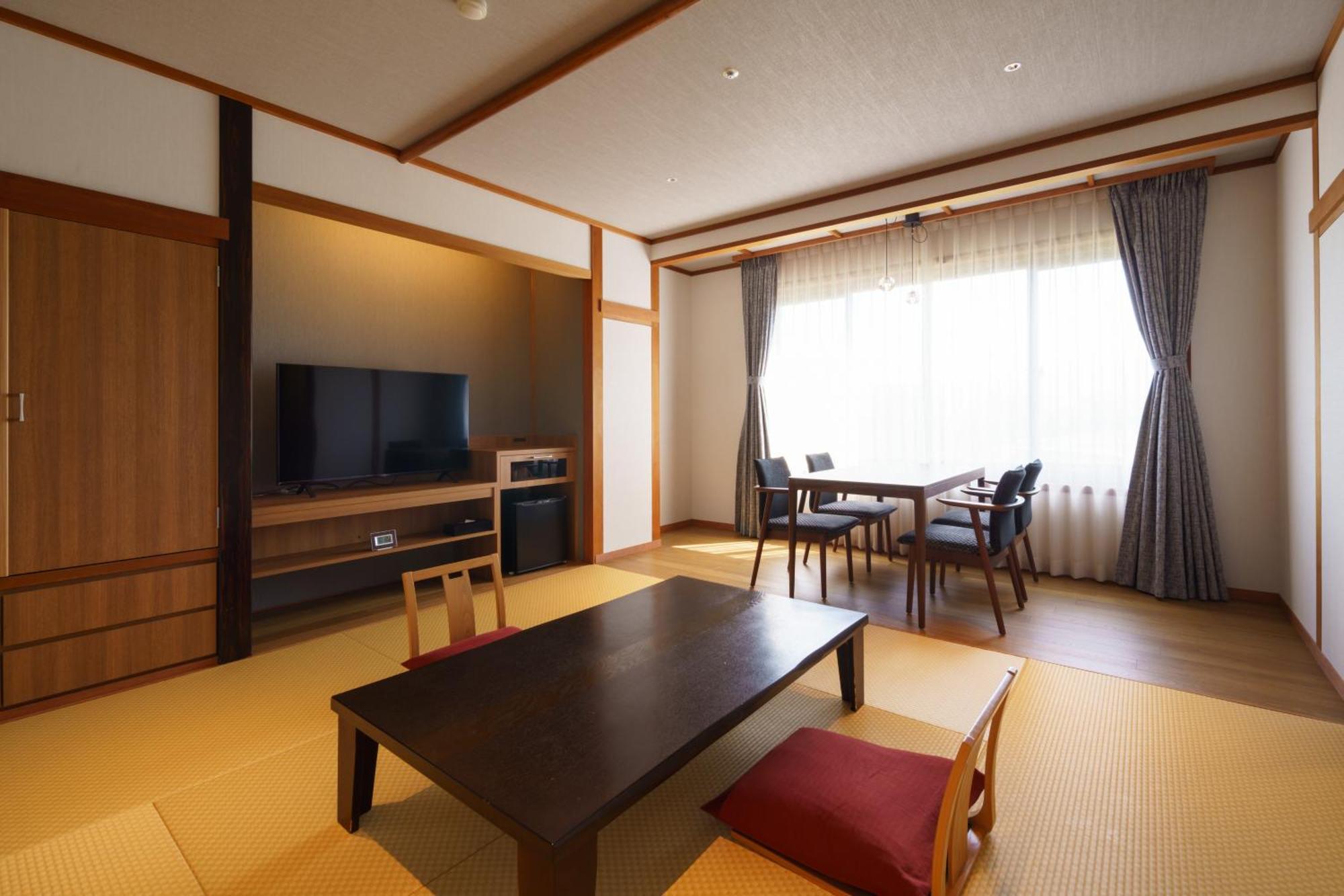 Kintarou Onsen Hotel Uozu Екстериор снимка
