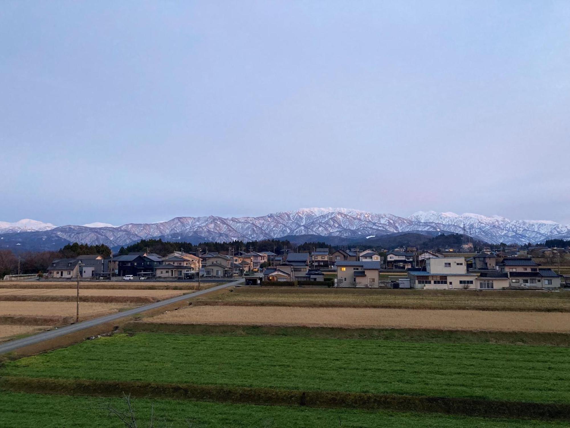 Kintarou Onsen Hotel Uozu Екстериор снимка